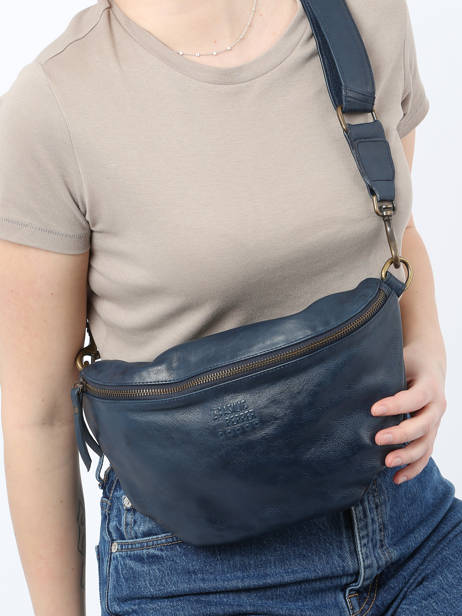 Leather Cow Belt Bag Basilic pepper Blue cow BCOW54 other view 1